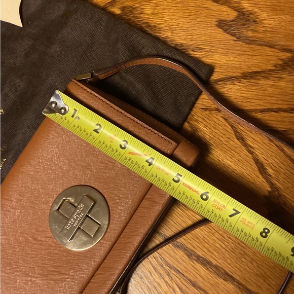 Kate Spade tan crossbody w/ dust bag - Picture 10 of 10